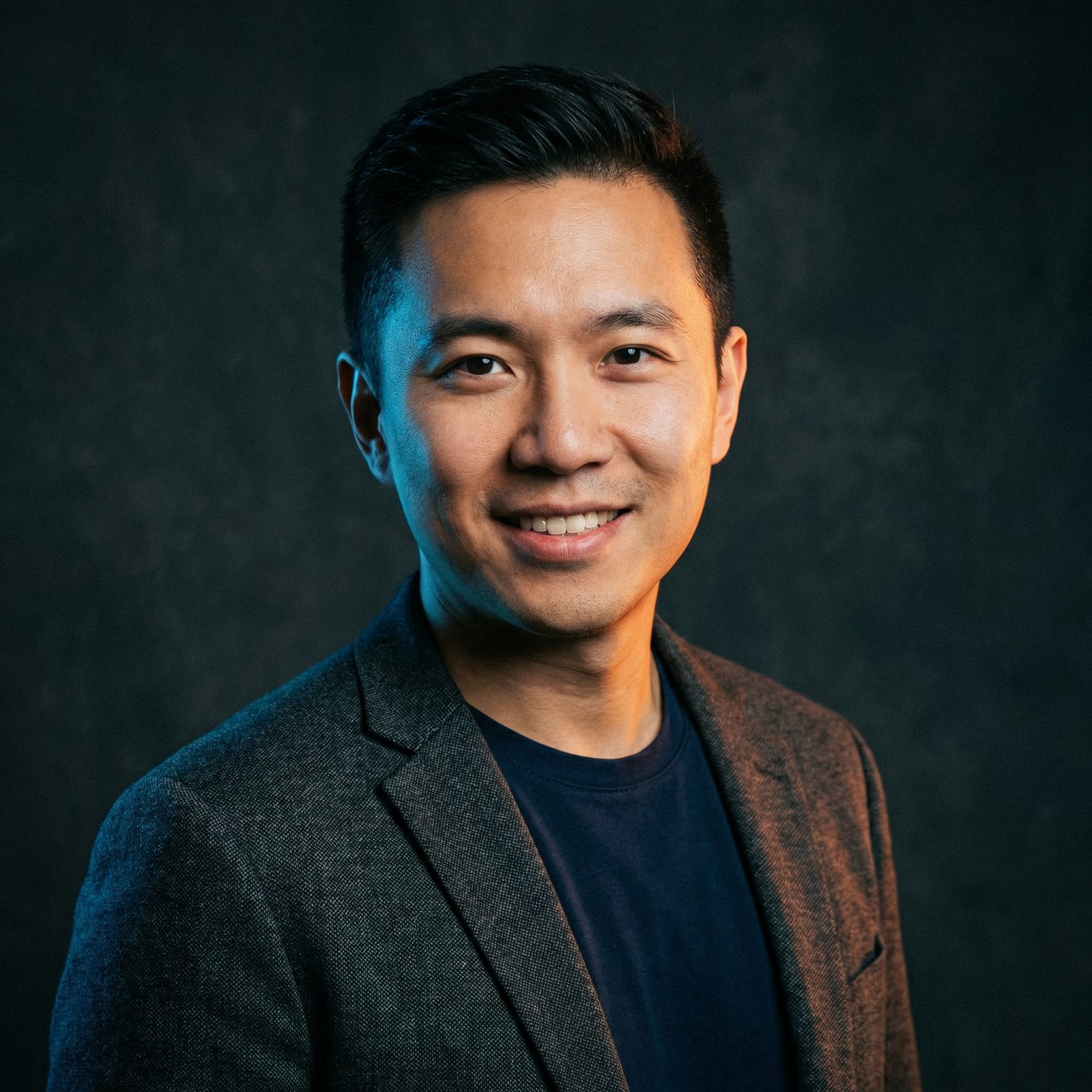 肉便器影视传媒资深制片人王浩然